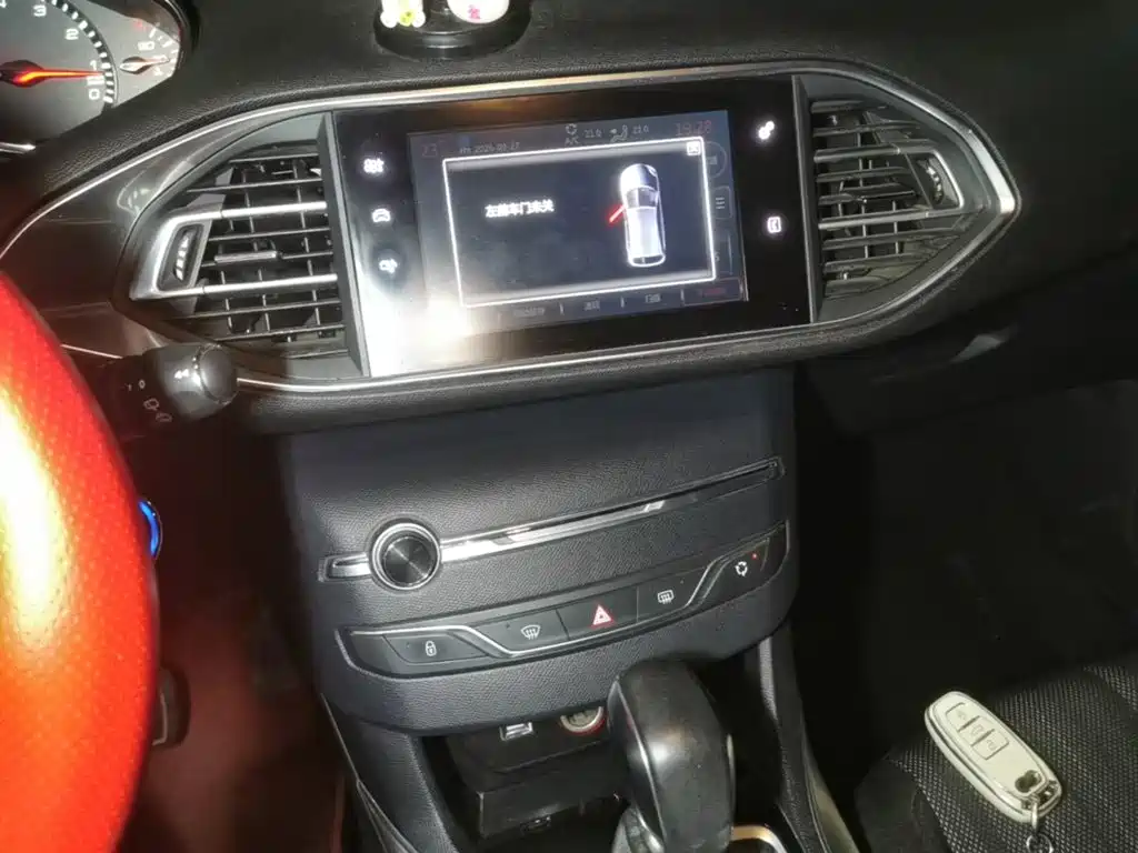 Peugeot 308S — миниатюра 13