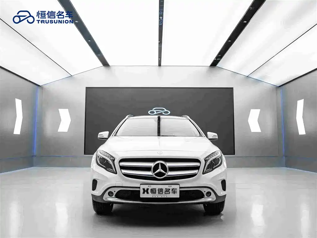 Mercedes-Benz GLA — миниатюра 2