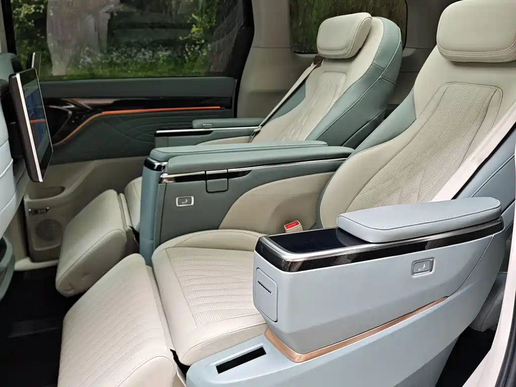 Maxus G90 — миниатюра 15