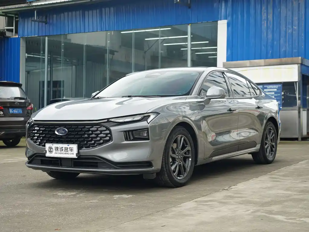 Ford Mondeo 2025