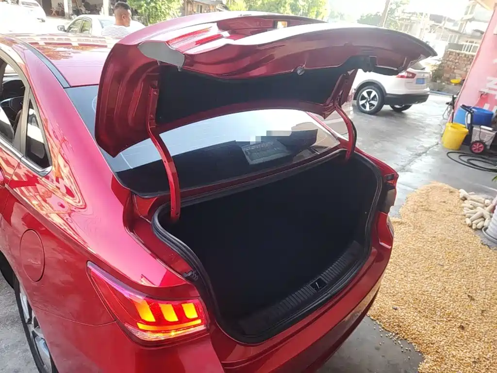 BAIC Senova D50 — миниатюра 19