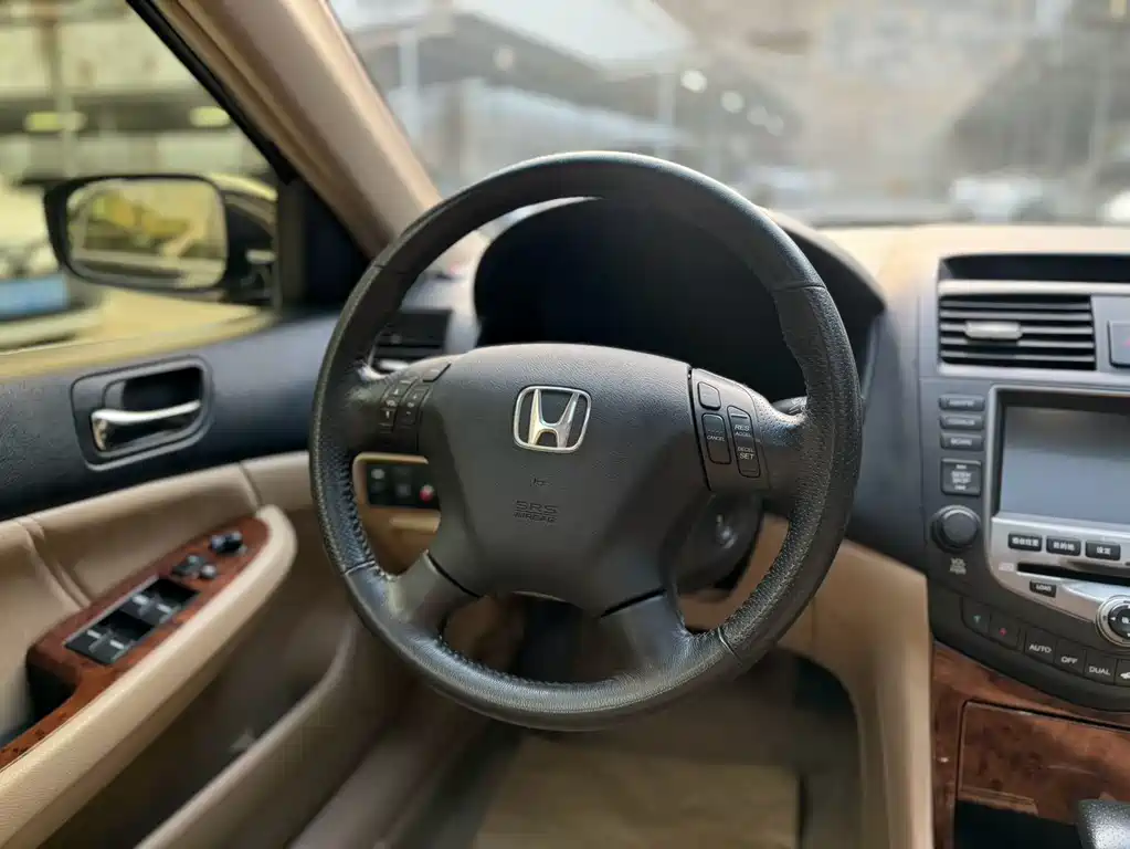 Honda Accord 2006 2.4L Luxury