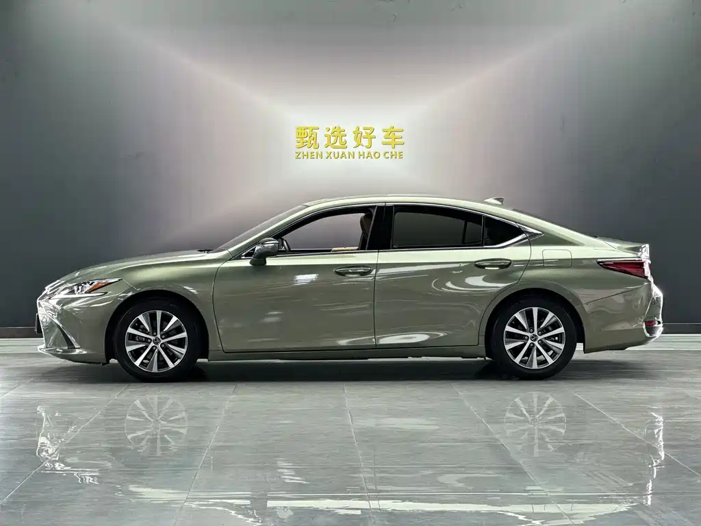 Lexus ES — миниатюра 3