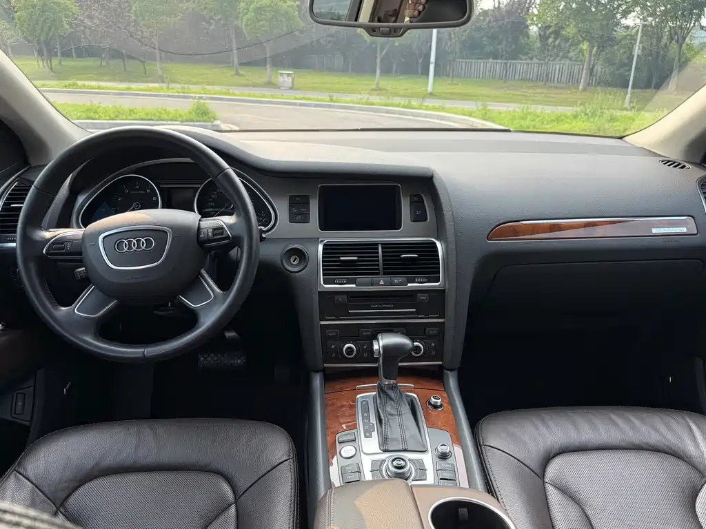 Audi Q7 2015 40 TFSI