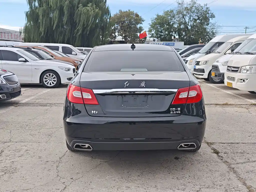 Hongqi Hongqi H7 — миниатюра 3