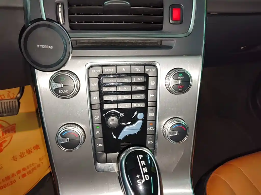 Volvo S60 — миниатюра 13