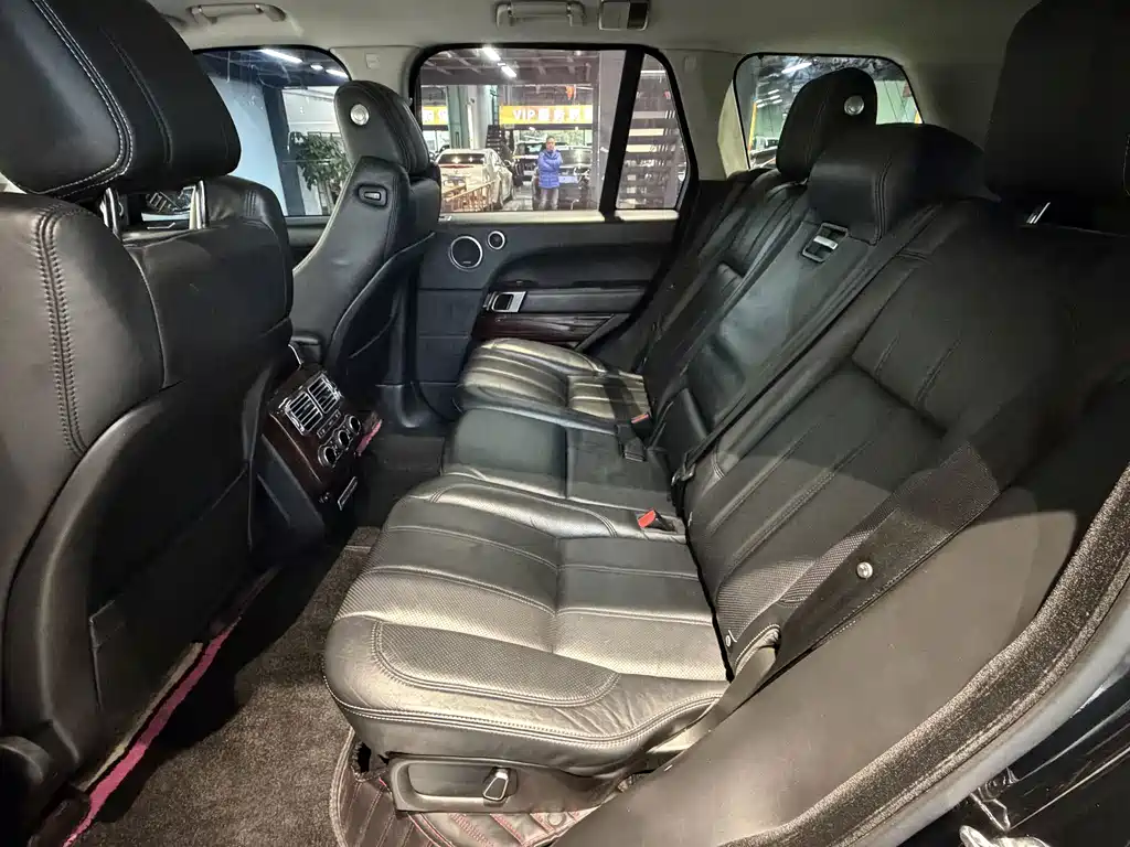 Land Rover Range Rover — миниатюра 12
