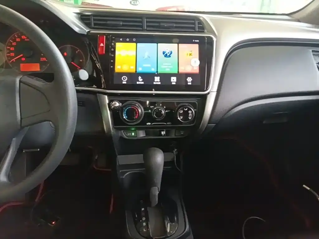 Honda City — миниатюра 13