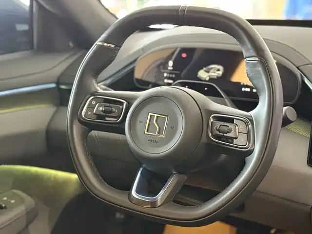 ZEEKR EXTREME KRYPTON 001