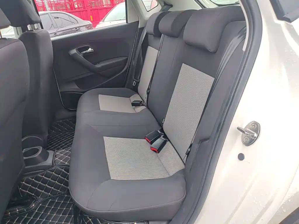 Volkswagen Polo — миниатюра 17