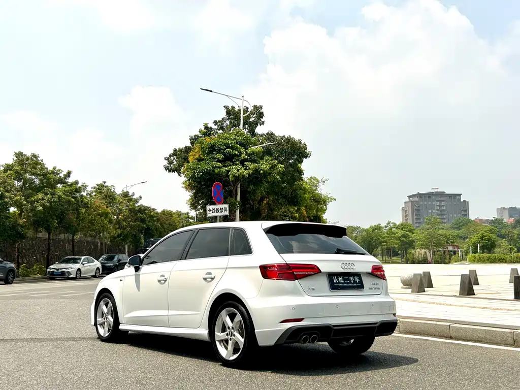 Audi A3 2020 Sportback 35 TFSI Fashion VI