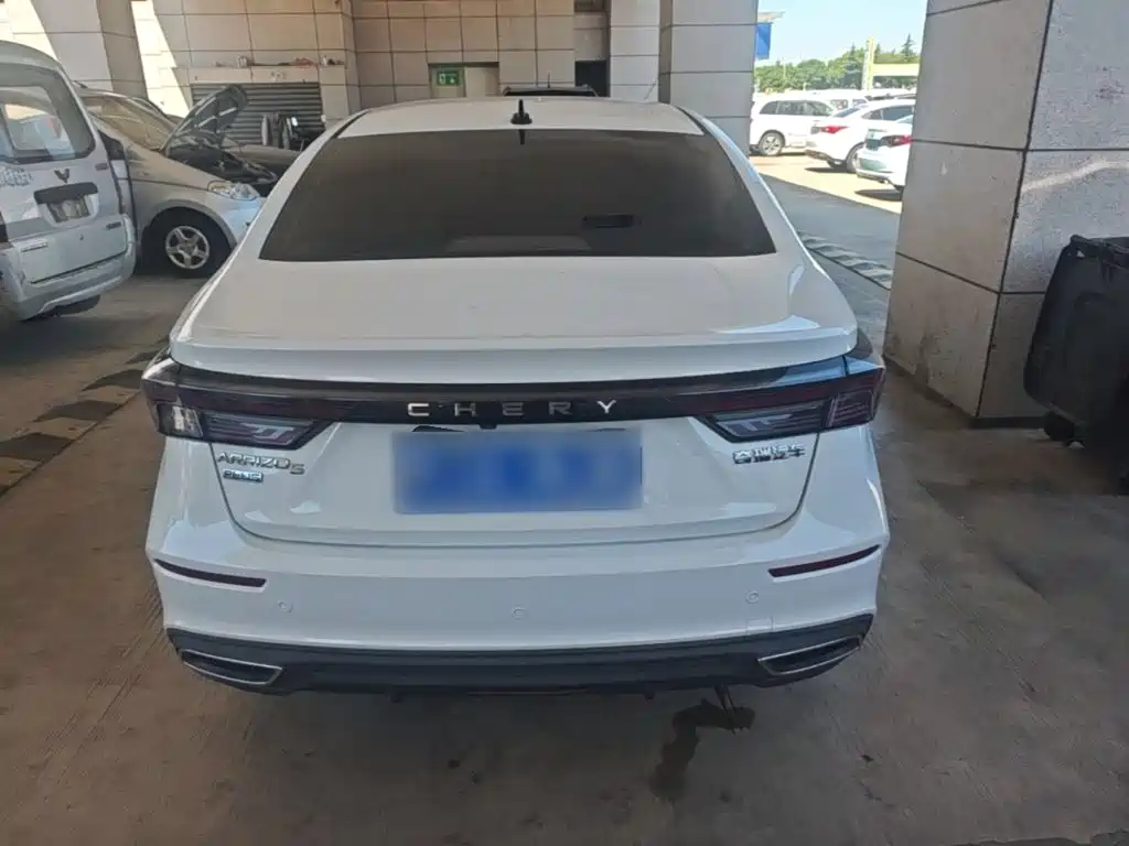 Chery Arrizo 5 PLUS — миниатюра 4