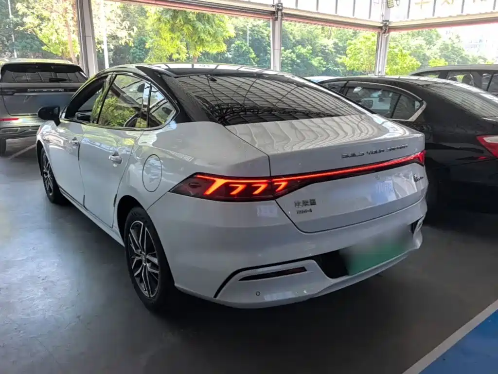 BYD Qin Plus 2021 — фото 4