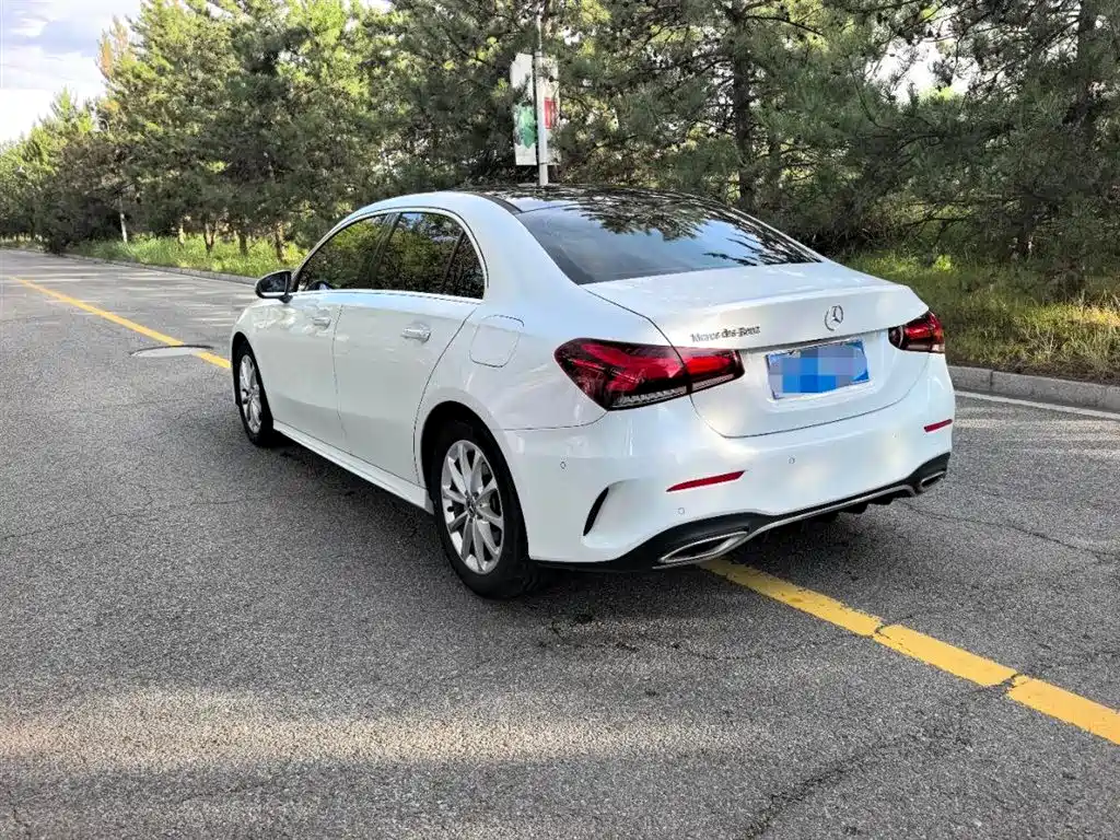 Mercedes-Benz A-Class A 2021 A 200 L Sport Fashion
