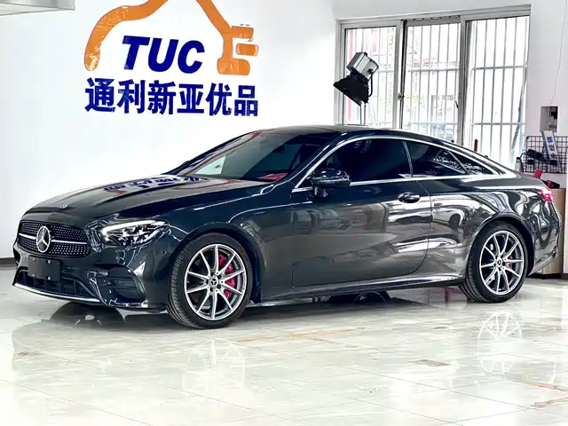 MERCEDES-BENZ E CLASS 2021