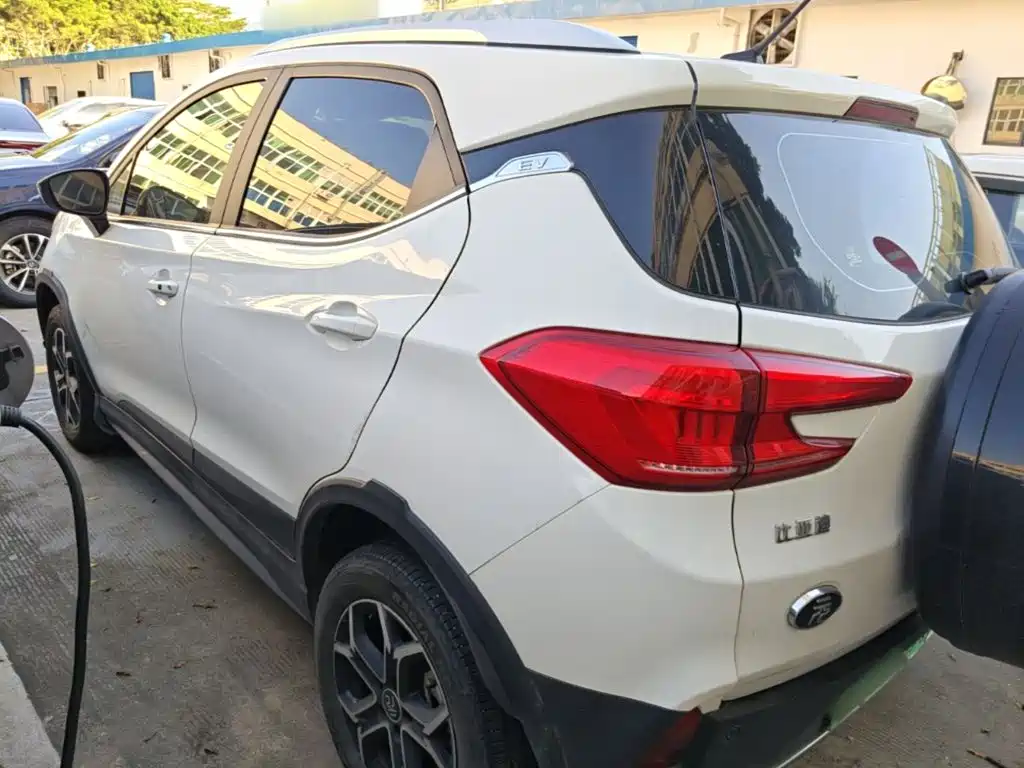 BYD Yuan Pro — миниатюра 5