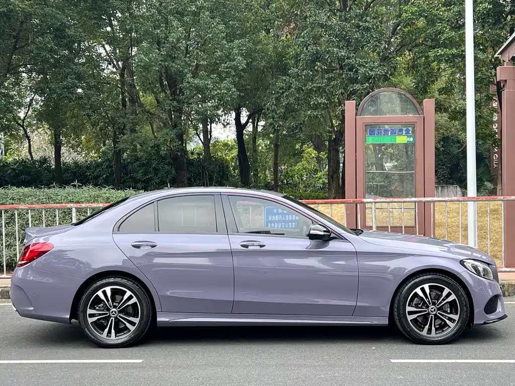 MERCEDES-BENZ C CLASS