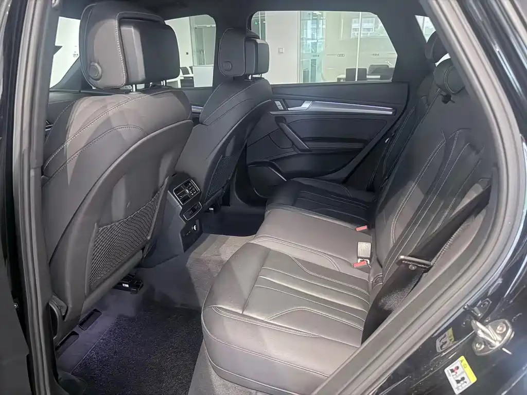 Audi Q5L 2024 40 TFSI Luxury