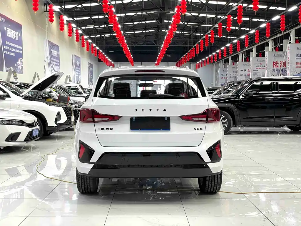 JETTA VS5