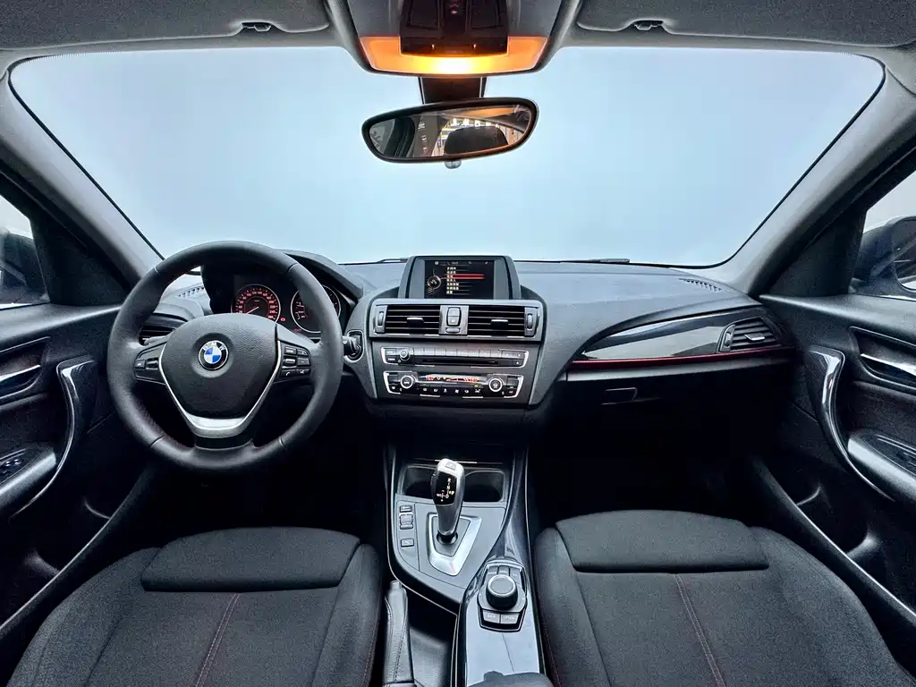 BMW 1 Series 1 2013 118i Sport
