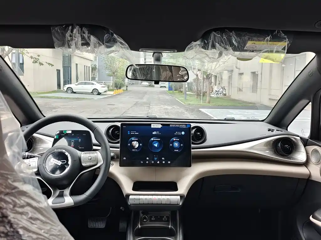 BYD Dolphin 2025 420km Freedom