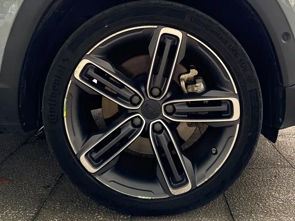 Geely Icon — миниатюра 7