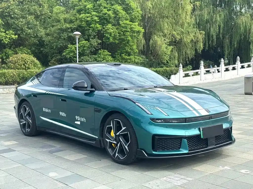 Lynk & Co 10 — миниатюра 3