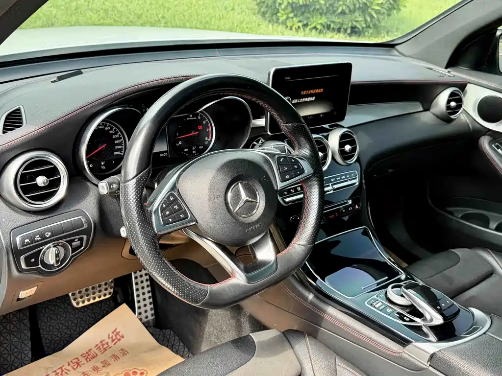 Mercedes-Benz GLC AMG — миниатюра 21