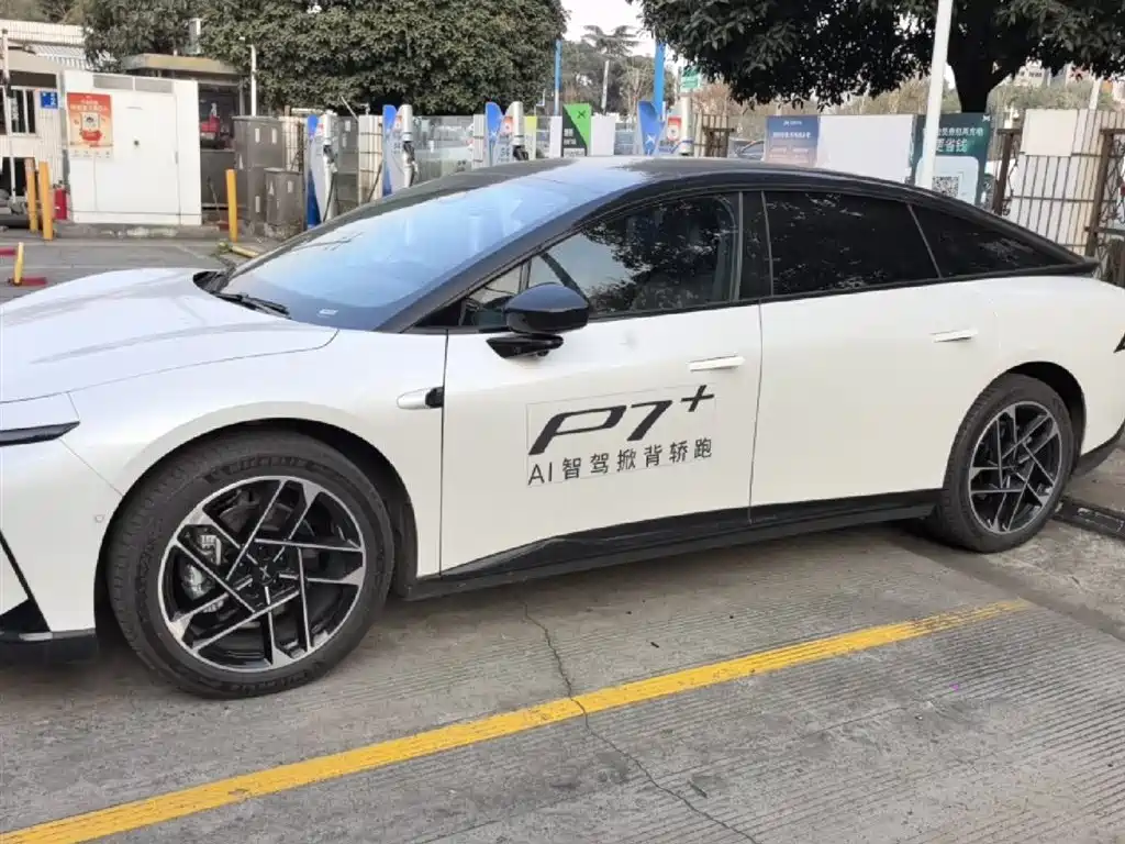 XIAOPENG P7+
