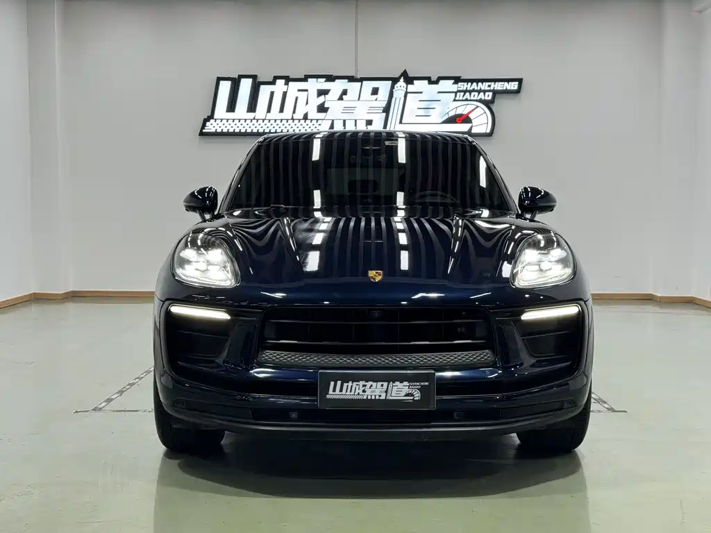 Porsche Macan 2023