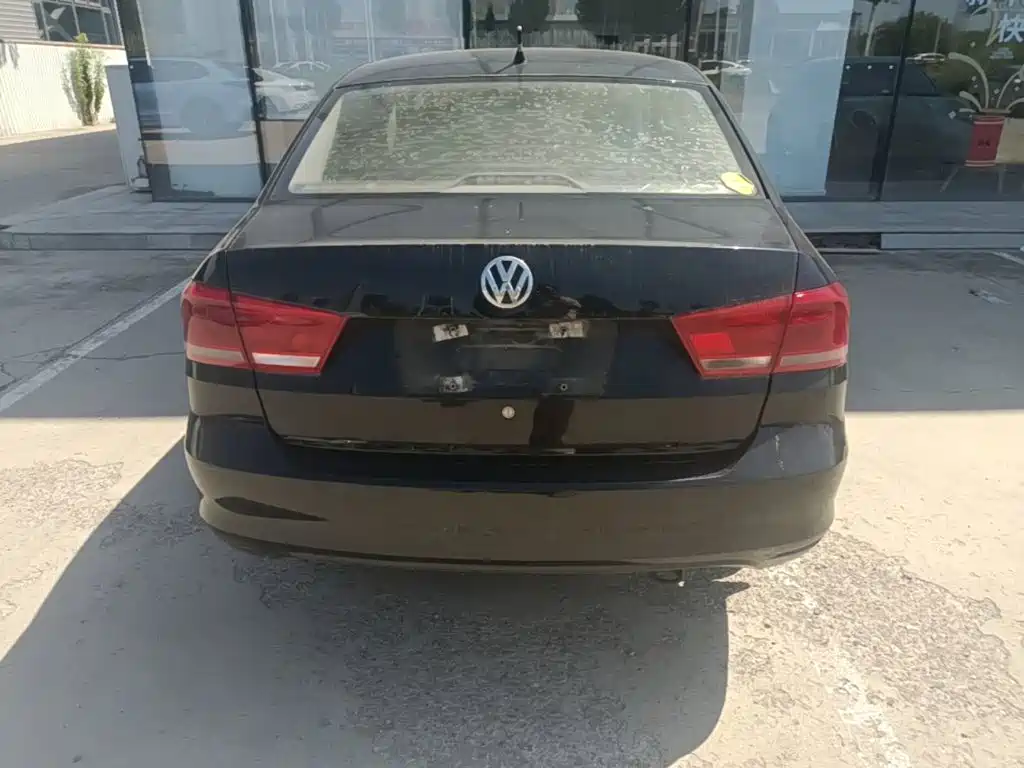 Volkswagen Santana — миниатюра 6