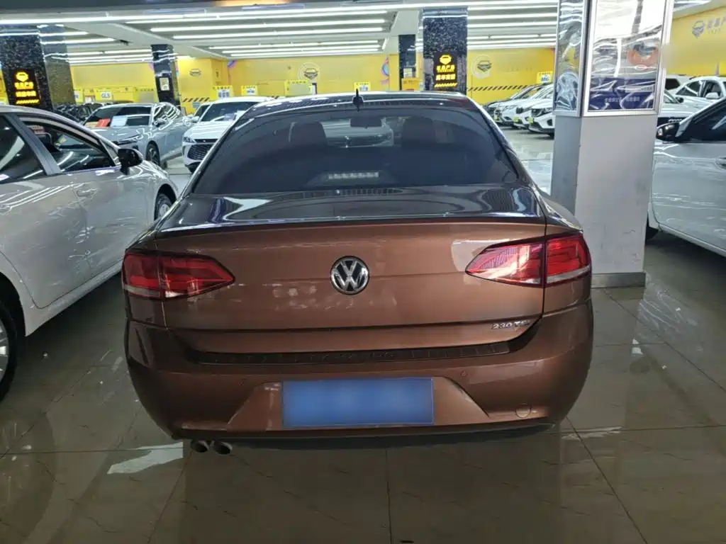 Volkswagen Lamando — миниатюра 6