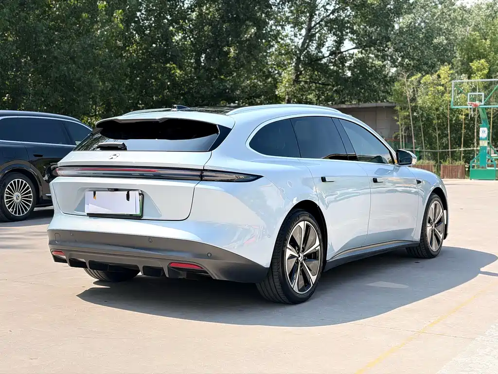NIO ET5T 2023 75kWh Touring