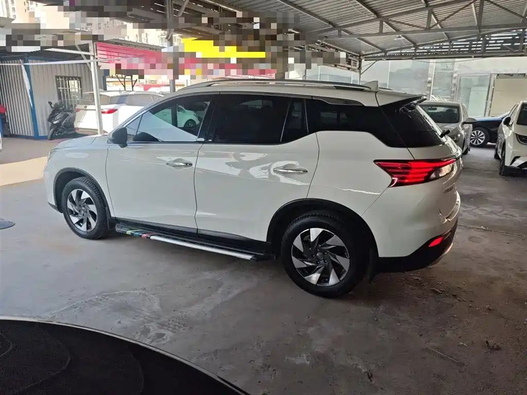 GAC TRUMPCHI GS4
