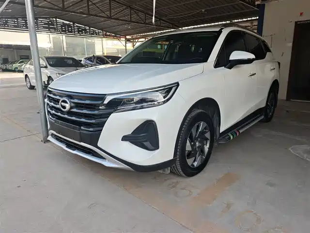 GAC TRUMPCHI GS4 2021