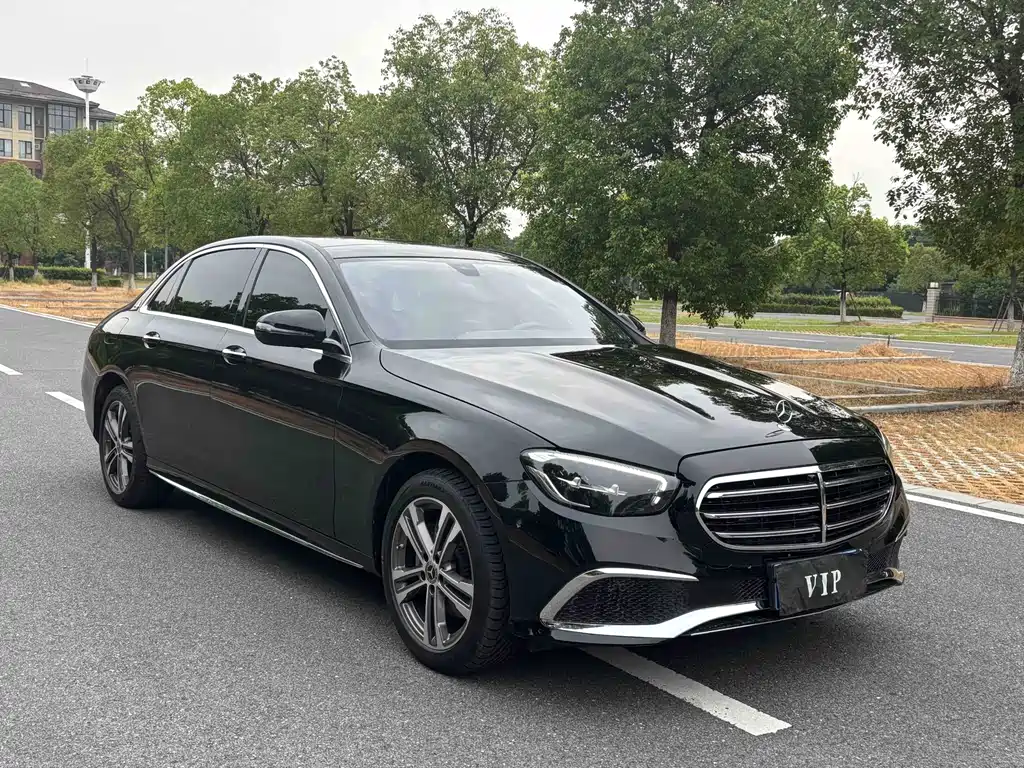 Mercedes-Benz E-Class E 2022 E 260 L