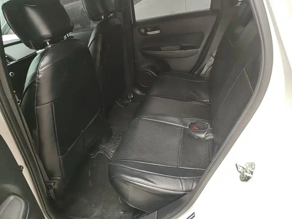 Honda Fit — миниатюра 17