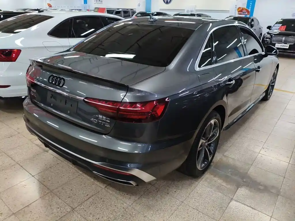 Audi A4L — миниатюра 7