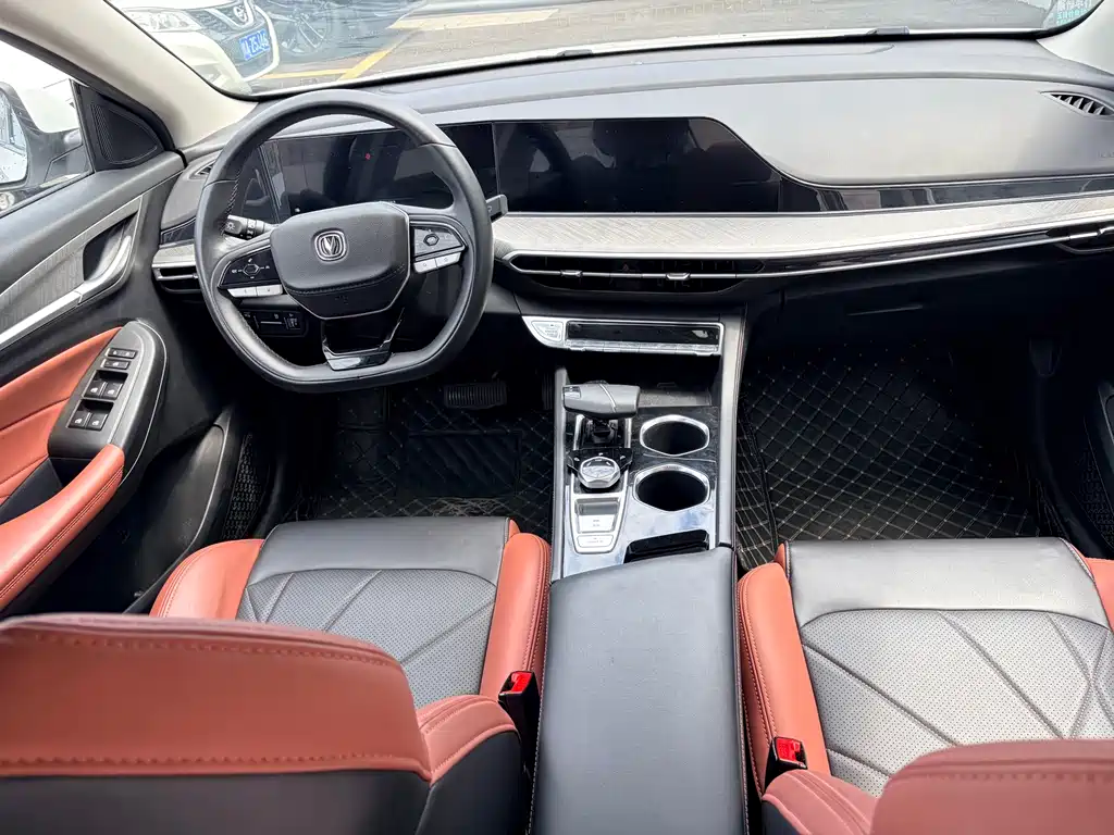 Changan Eado 2022 PLUS NE 1.4T GDI DCT Flagship