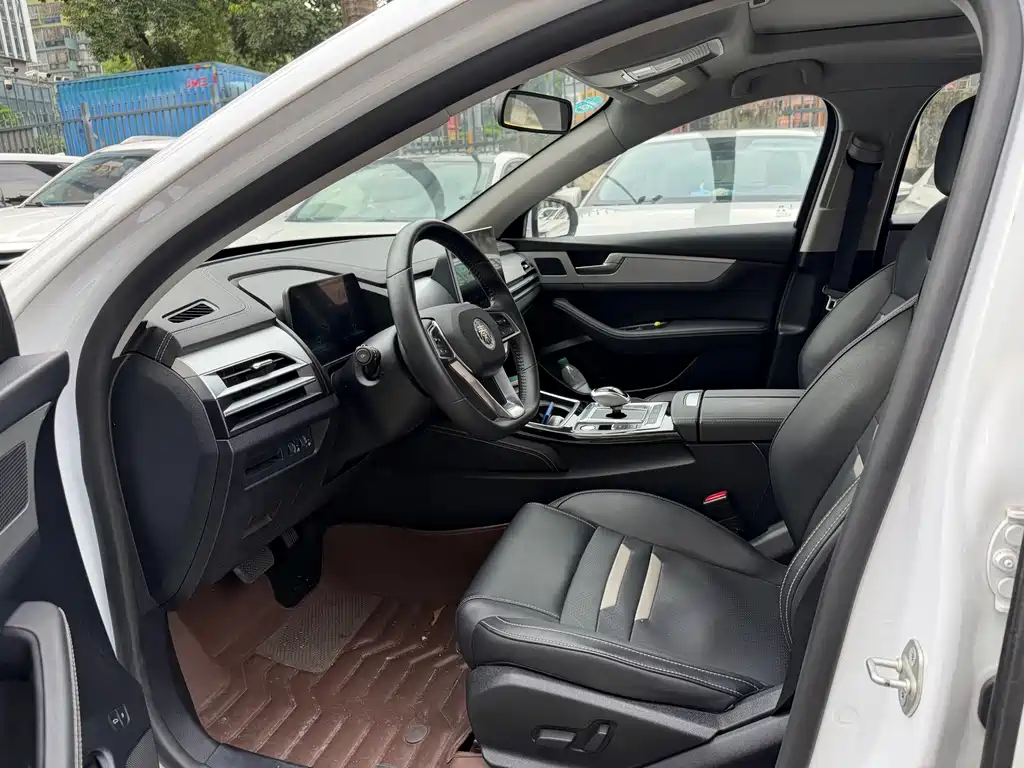 BYD Qin Pro NEV — миниатюра 6