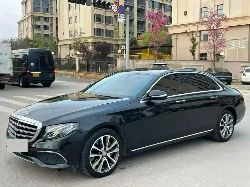 Mercedes-Benz E-Class 2016
