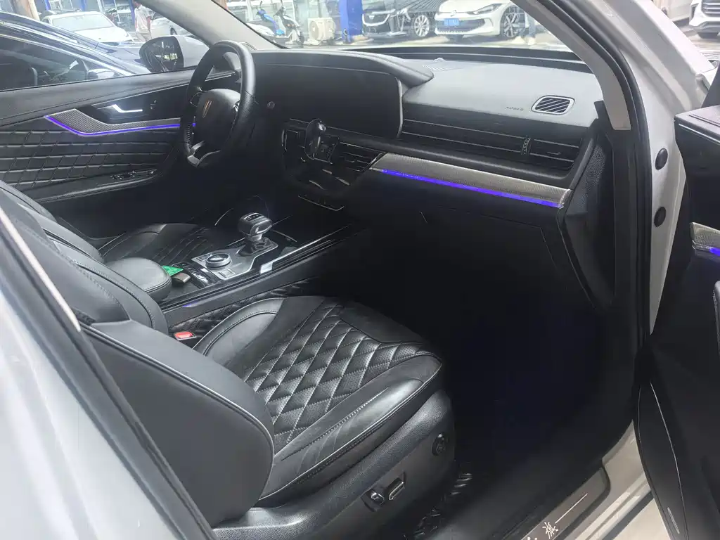 Hongqi Hongqi HS5 — миниатюра 14