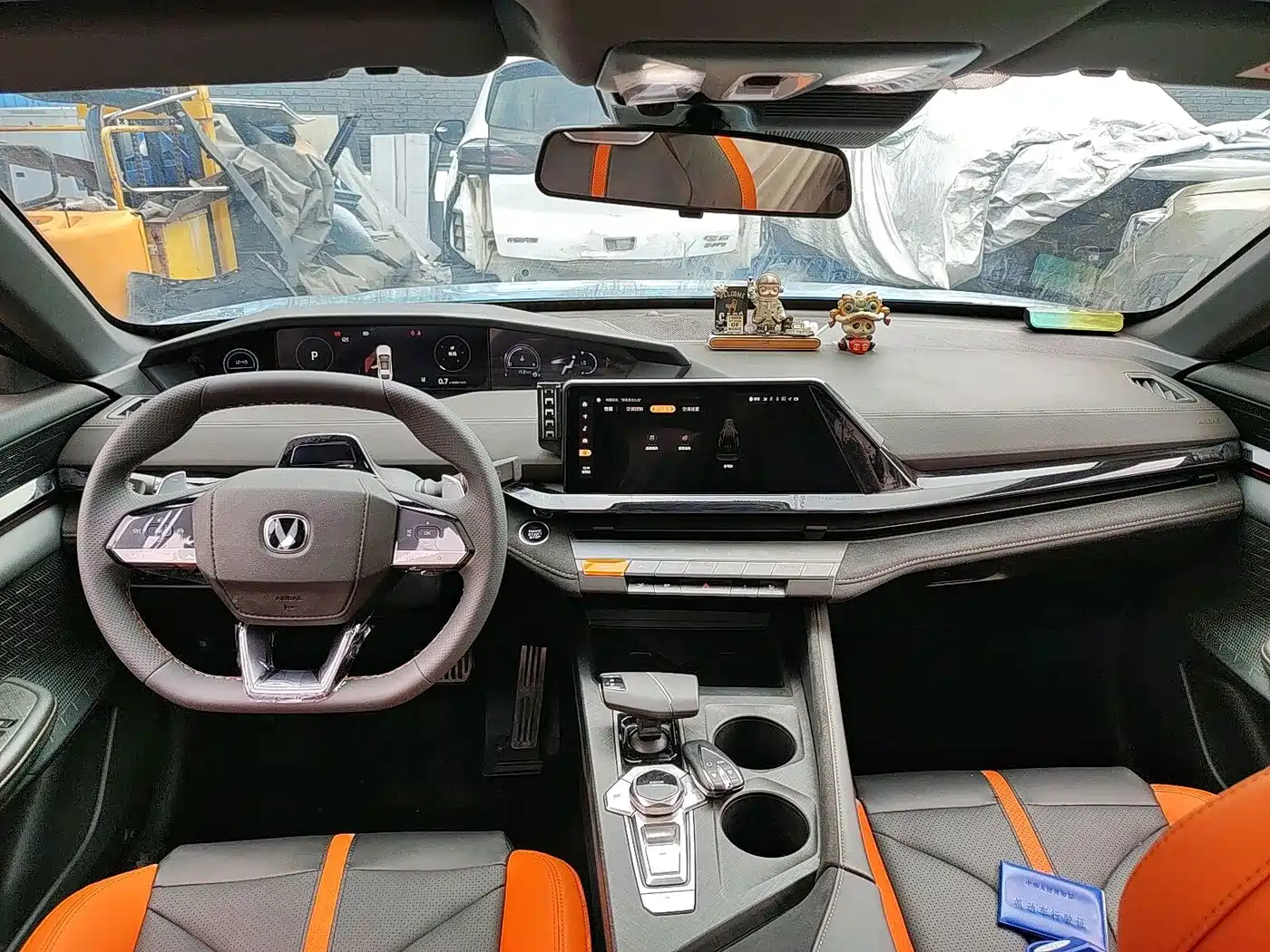Chang'an UNI-V 2024 Синий из Китая, фото 2