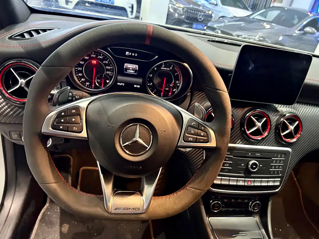 MERCEDES-BENZ A CLASS AMG