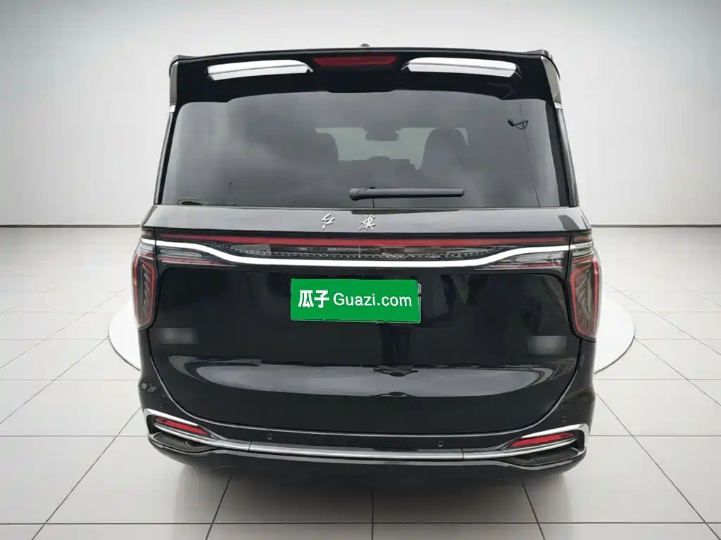 Hongqi Hongqi HQ9 PHEV — миниатюра 6