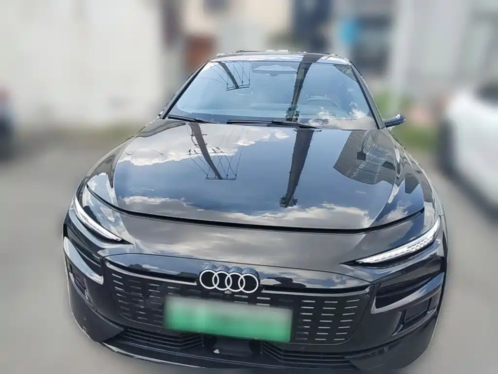 Audi Q6L e-tron — миниатюра 5