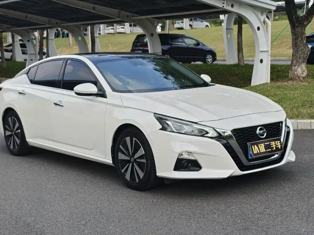 Nissan Teana — миниатюра 3