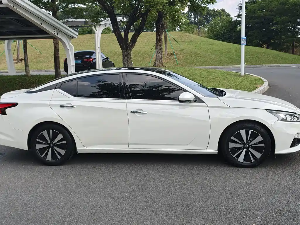 Nissan Teana — миниатюра 4