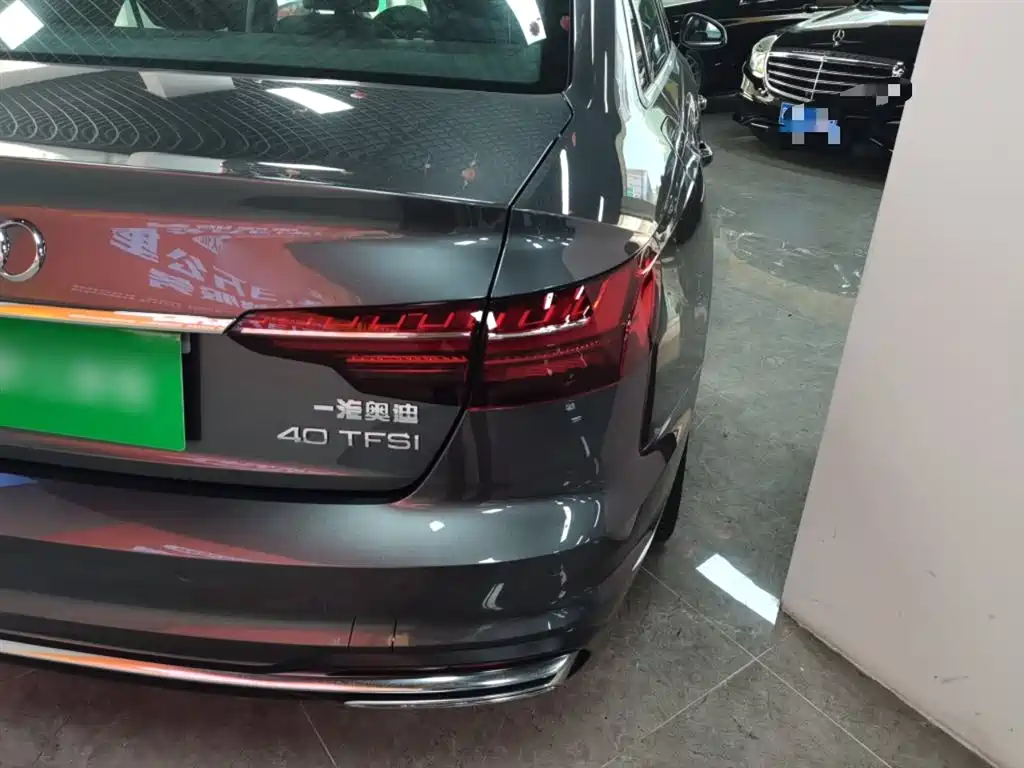 Audi A4L 2023 40 TFSI Fashion
