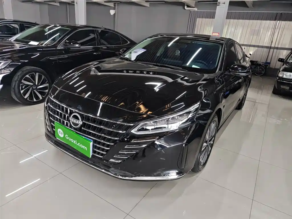 Nissan Teana 2023